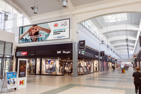Baner o łącznej powierzchni 30m2 i wymiarach 10x3 m zlokalizowany przy ATAC, Apart i Vistula.